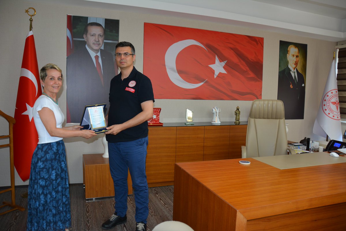 Dr. Ayşe Ekşioğlu Afyonkarahisar İl Sağlık Müdürlüğü'ne Veda Etti