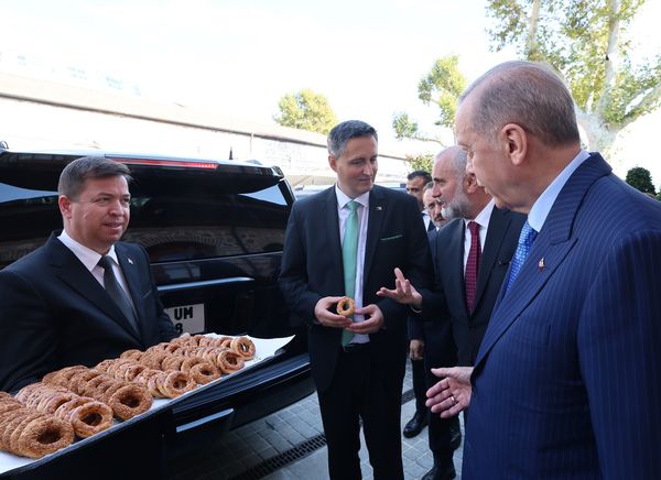 Erdoğan, Mevlit Kandili'nde Bosna-Hersek Başkanını Ağırladı