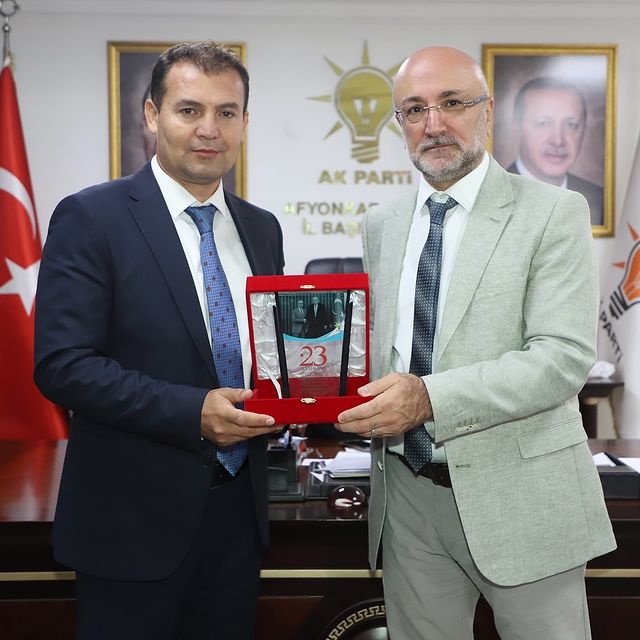 AK Parti İl Başkanı Turgay Şahin'den Nuribey Belediye Başkanı Halil Kaya'ya Ziyaret