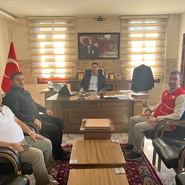 Türk Kızılayı Aydın İl Başkanı, Germencik Kaymakamını Ziyaret Etti