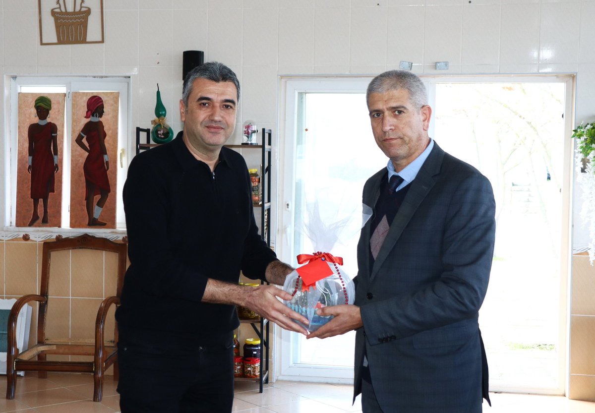 İlçe Sosyal Yardımlaşma ve Dayanışma Vakfı Müdürü Feridun Dönmez Emekliliğe Ayrıldı