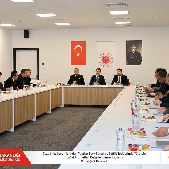 İzmir'de Cezaevlerinin Durumu Ele Alındı