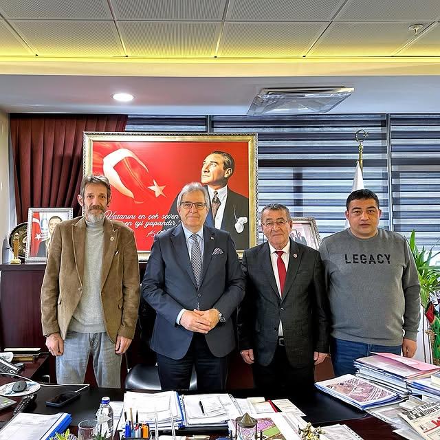 Kıbrısçık Belediye Başkanı Emin Tekemen, Konukları Ağırlayarak Teşekkür Etti