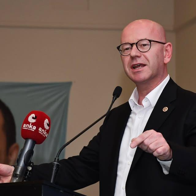 CHP'li Sarı, Balıkesir'de Eğitim Paneli Düzenledi