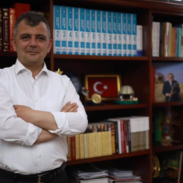 Emirdağ Belediyesi, Emekli İşçilerinin İkramiyelerini Tam Olarak Ödedi