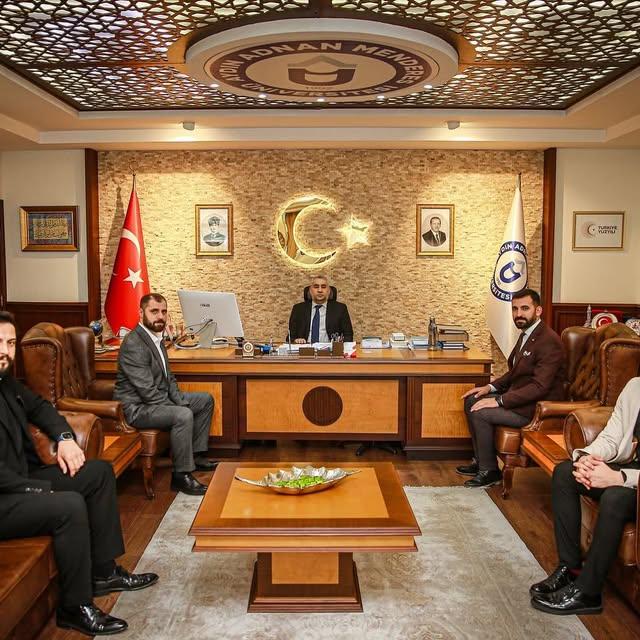 Türk Kızılay, Adnan Menderes Üniversitesi Rektörünü Ziyaret Etti