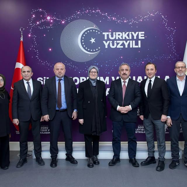 Ak Parti Milletvekili Uygur, Türkiye Basın Federasyonu Delegasyonunu Genelde Merkezde Karşıladi