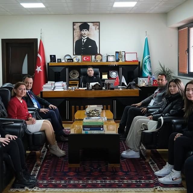 Balıkesir Üniversitesi, Öğrencilerini Özbekistan’da Alfraganus Üniversitesine Gönderiyor