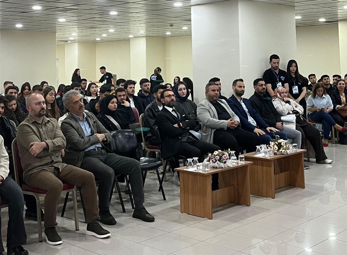 Balıkesir Üniversitesi Öğrencilerine Girişimcilik Tüyoları Verildi