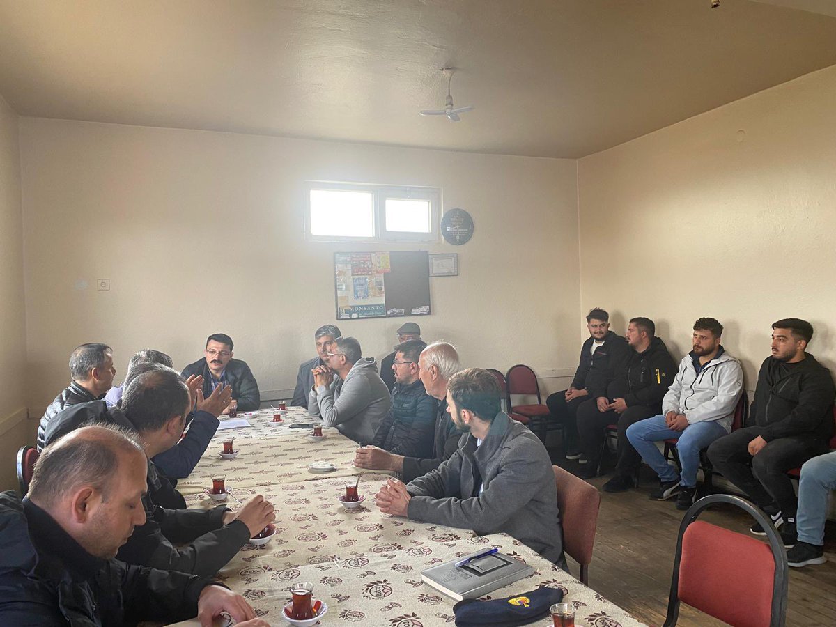 Afyonkarahisar'ın Emirdağ İlçesine Bağlı Köylerde İnternet Bağlantısı Sorunu Yaşandı