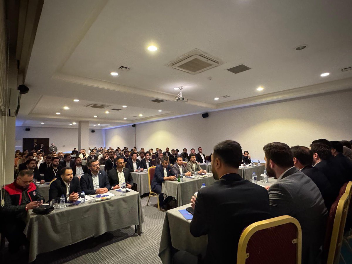 Genç Memur-Sen, Aydın'da İl Temsilcileri Toplantısı Düzenledi