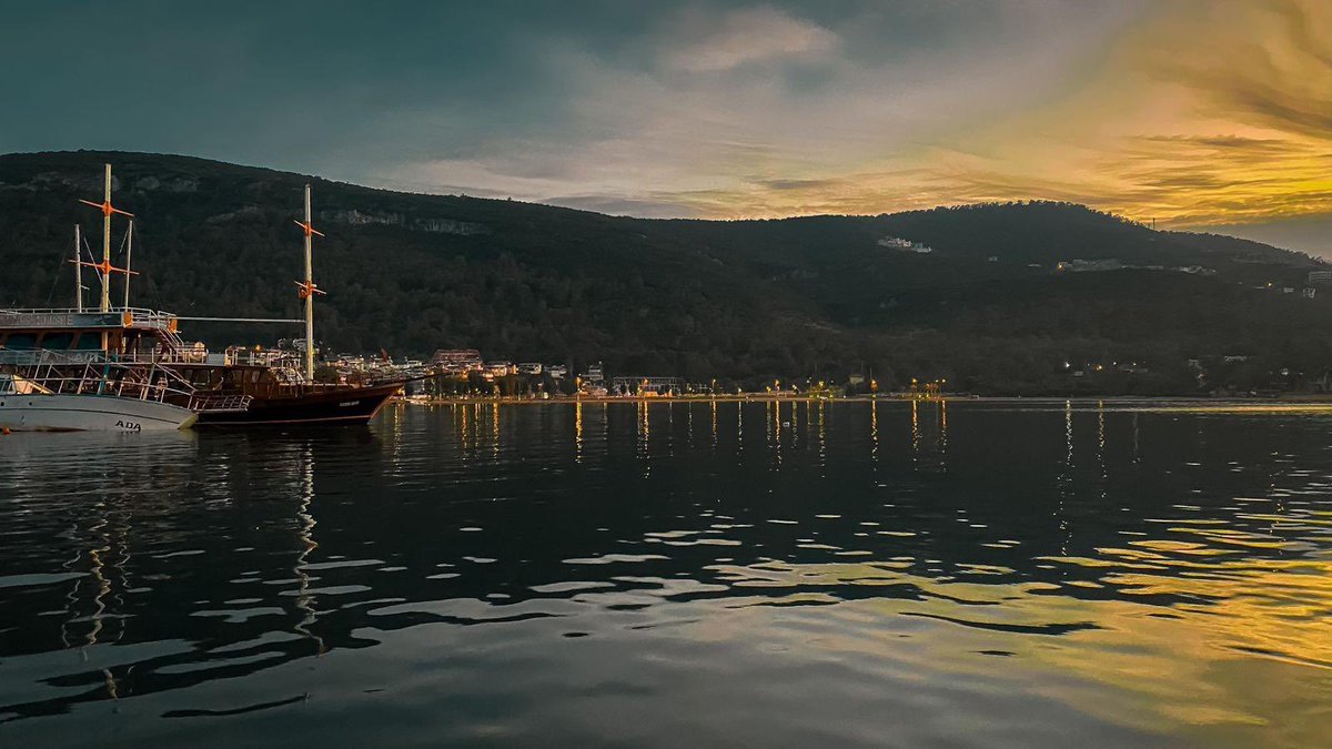 Didim Belediyesi, Vatandaşlarına Mutlu Bir Hafta Diledi