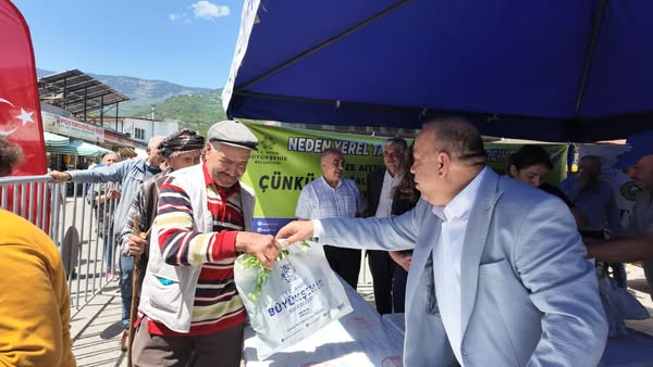 Aydın'da Ata Tohumlarıyla Üretilen Fide Dağıtımı Yapıldı