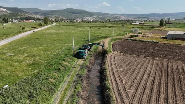 DSİ, Simav Çayı'nda Islah Çalışmalarını Sürdürüyor