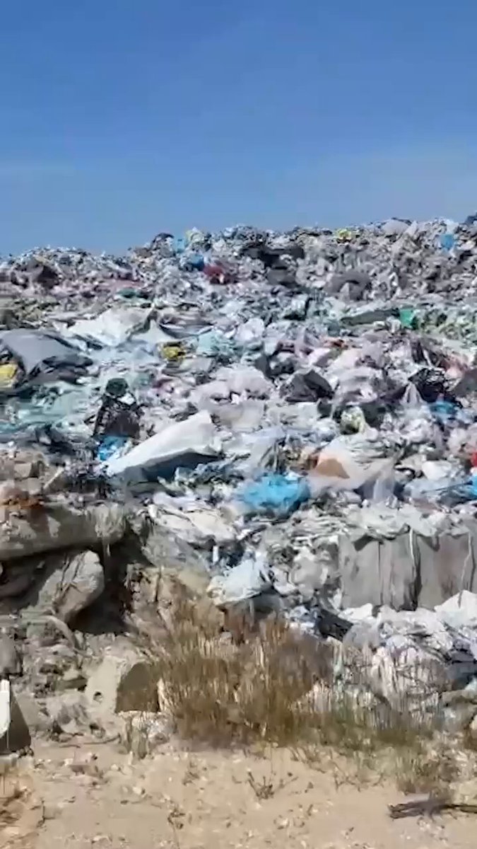 İzmir Büyükşehir Belediyesi'ne Ait Bazı Alanlarda Görüntüler Dikkat Çekti