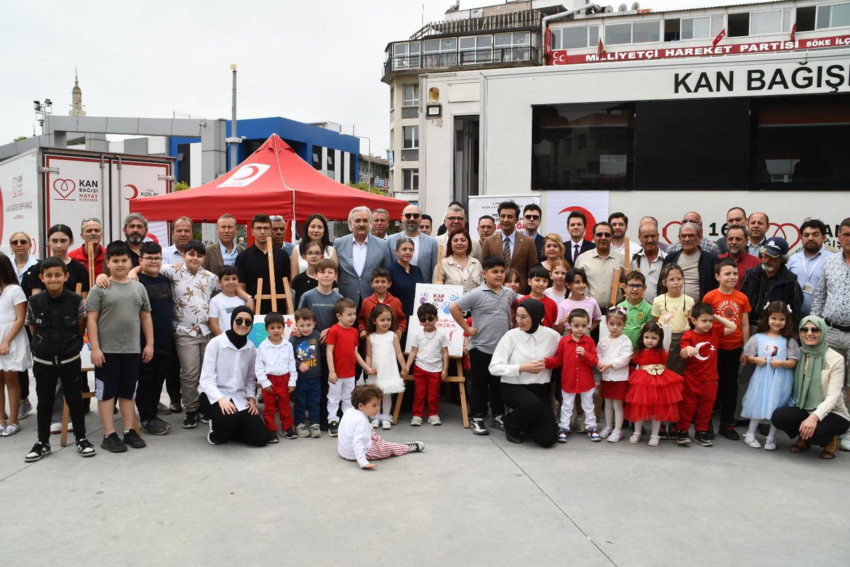 Söke Kaymakamı Kan Bağışı Kampanyasına Destek Verdi, Çocuk Resim Sergisini Ziyaret Etti