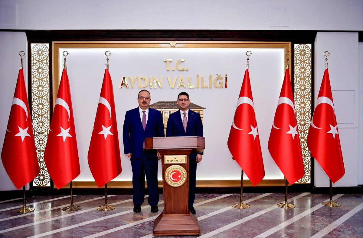 Sanayi ve Teknoloji Bakan Yardımcısı Gönüllü, Aydın Valisi Canbolat'ı Ziyaret Etti