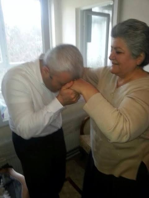 CHP'li Tuncay Özkan Anneler Günü Mesajı Yayınladı