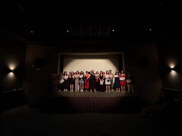 8. Uluslararası Kadın Yönetmenler Festivali, İzmir'de Coşkuyla Sonlandırıldı