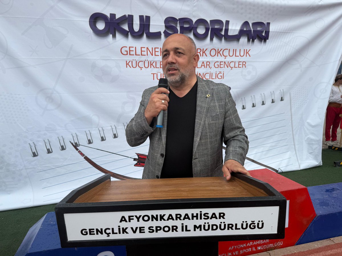 Afyonkarahisar'da Okul Sporları Türk Okçuluğu Müsabakalarına 600 Sporcu Katıldı