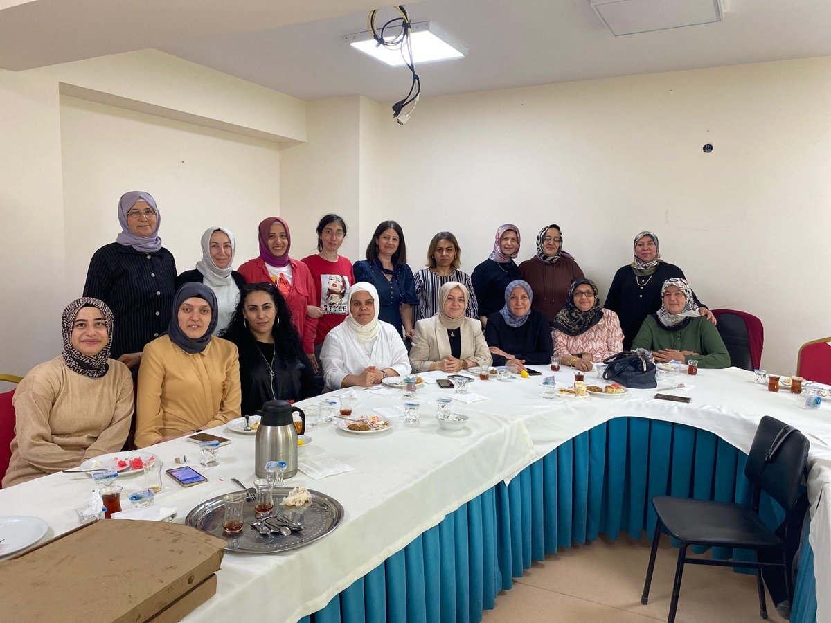 Enerji Bir-Sen Afyonkarahisar Kadınlar Komisyonu, Üyeleriyle Bir Araya Geldi