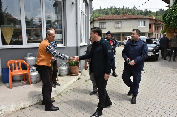 Kaymakam Atar, İvrindi'de Geleneksel Yağmur Hayırlarına Katıldı