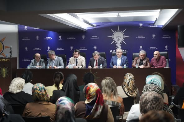AK Parti Kayseri Teşkilatları, Milletvekili Yurdunuseven ile İstişare Toplantısı Yaptı