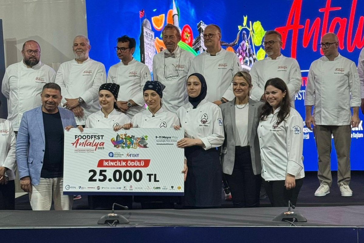 Dokuz Eylül Üniversitesi, Uluslararası FoodFest Antalya'da İkinci Oldu