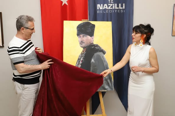 Nazilli'de Hemşire Nurten Taş'ın Resim Sergisi Açıldı