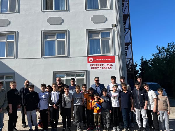 Bandırma'da Kur'an Kursu Öğrencileri için Piknik Etkinliği Düzenlendi