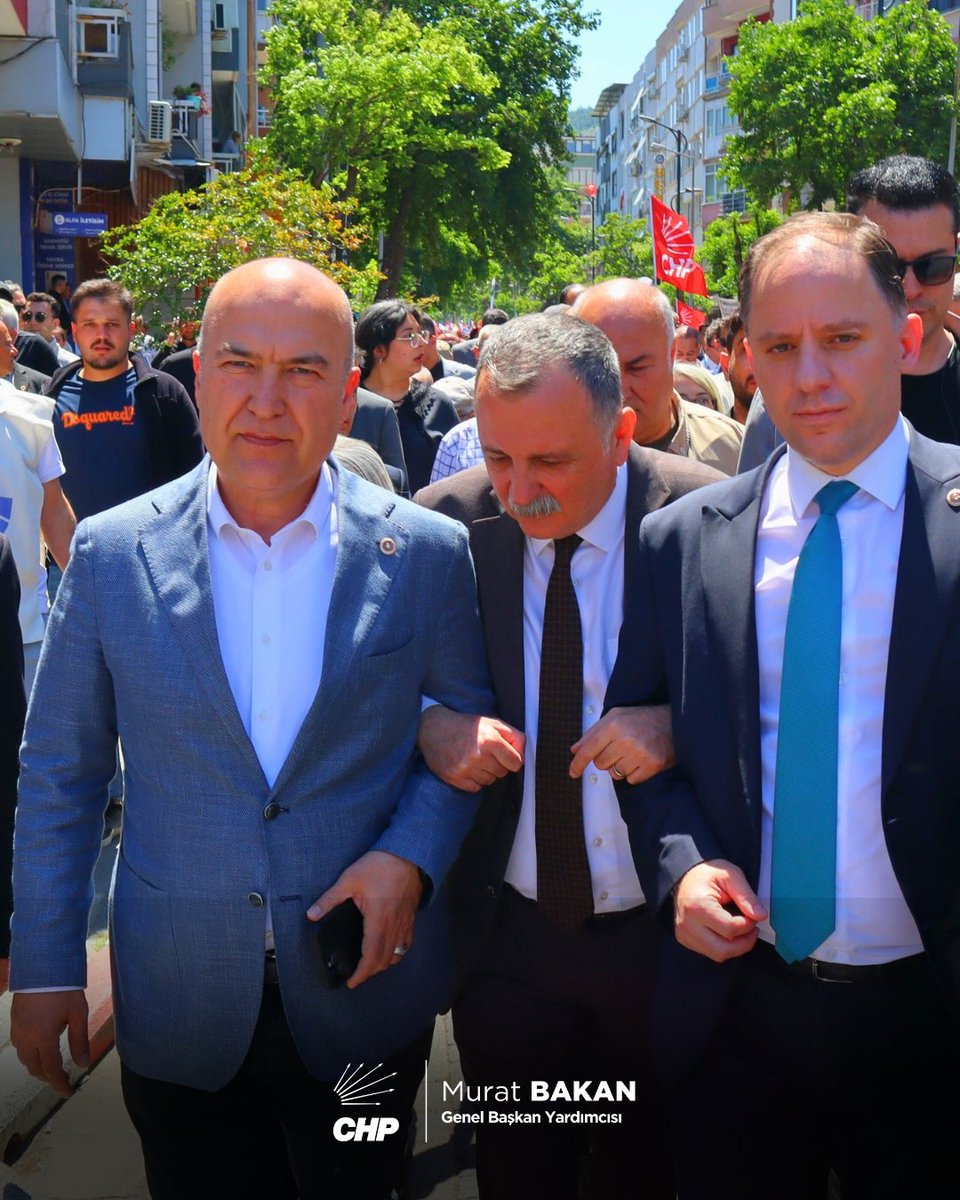 CHP Lideri Özgür Özel ve Milletvekilleri, Soma Maden Faciası'nın 11. Yıl Dönümünde Soma'da
