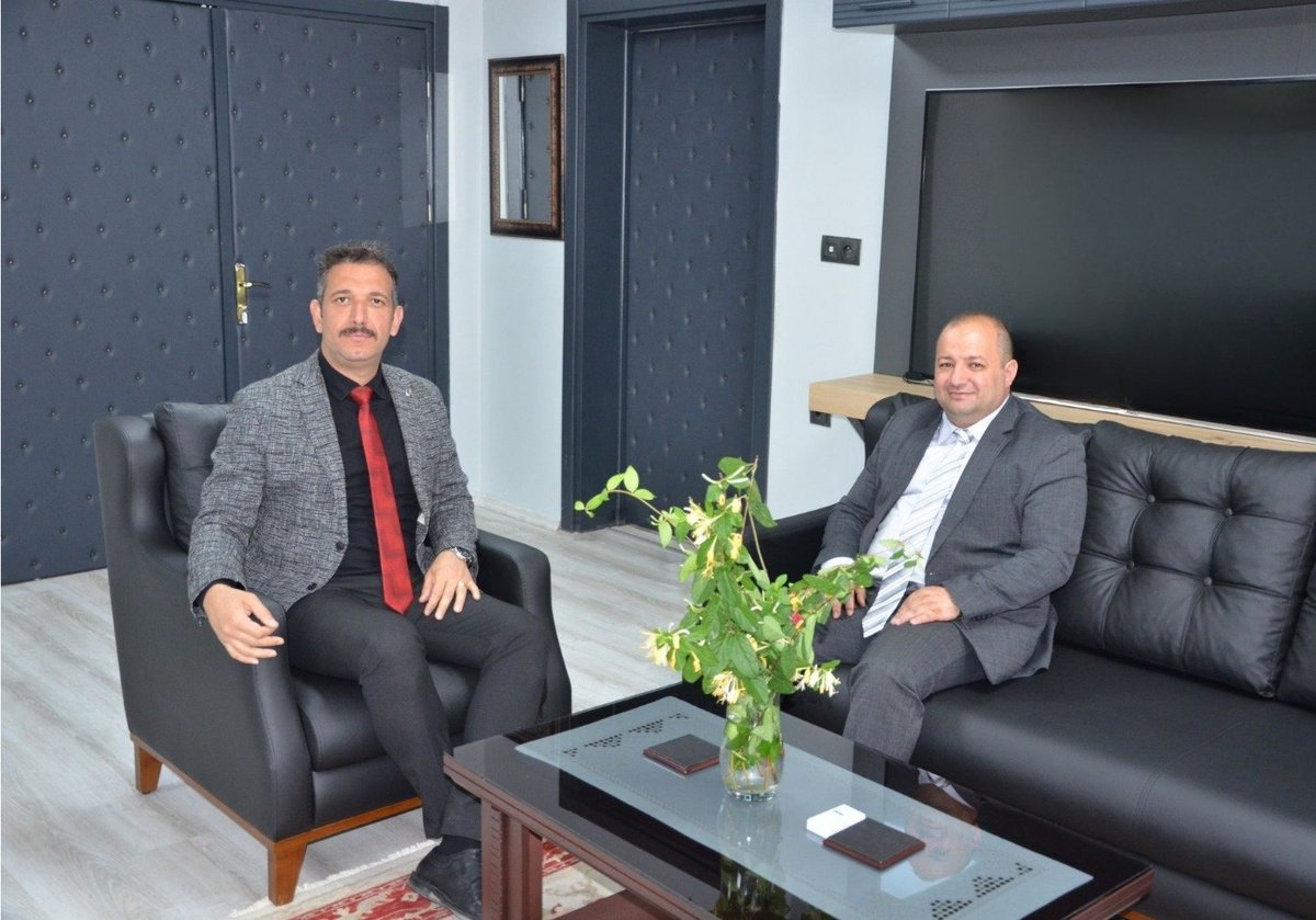 Manisa İl Millî Eğitim Müdürü, İl Sağlık Müdürü'nü Ziyaret Etti