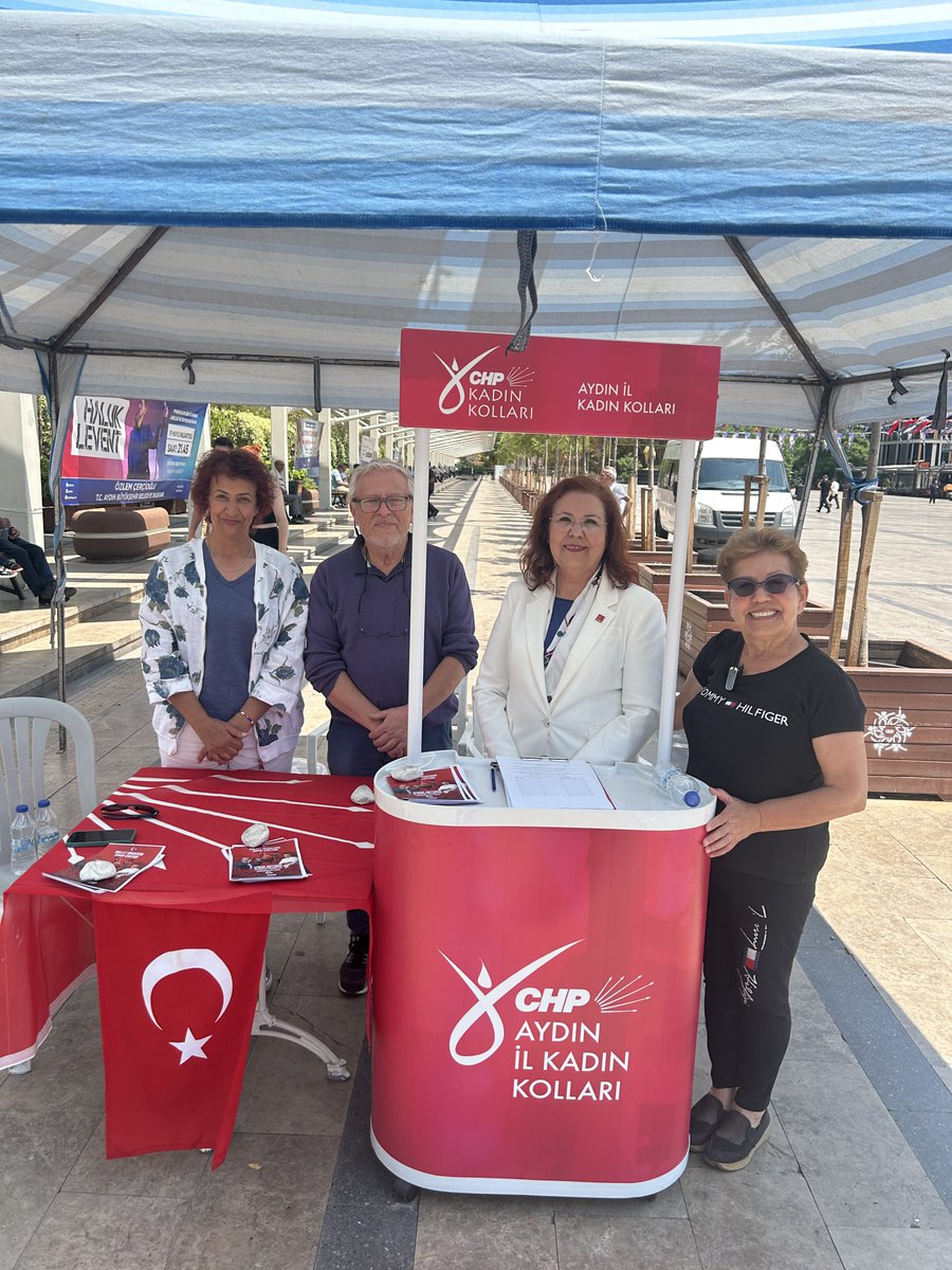 CHP Aydın Kadın Kolları, 'Kurtuluş Hep Birlikte' Sloganıyla İmza Kampanyası Başlattı