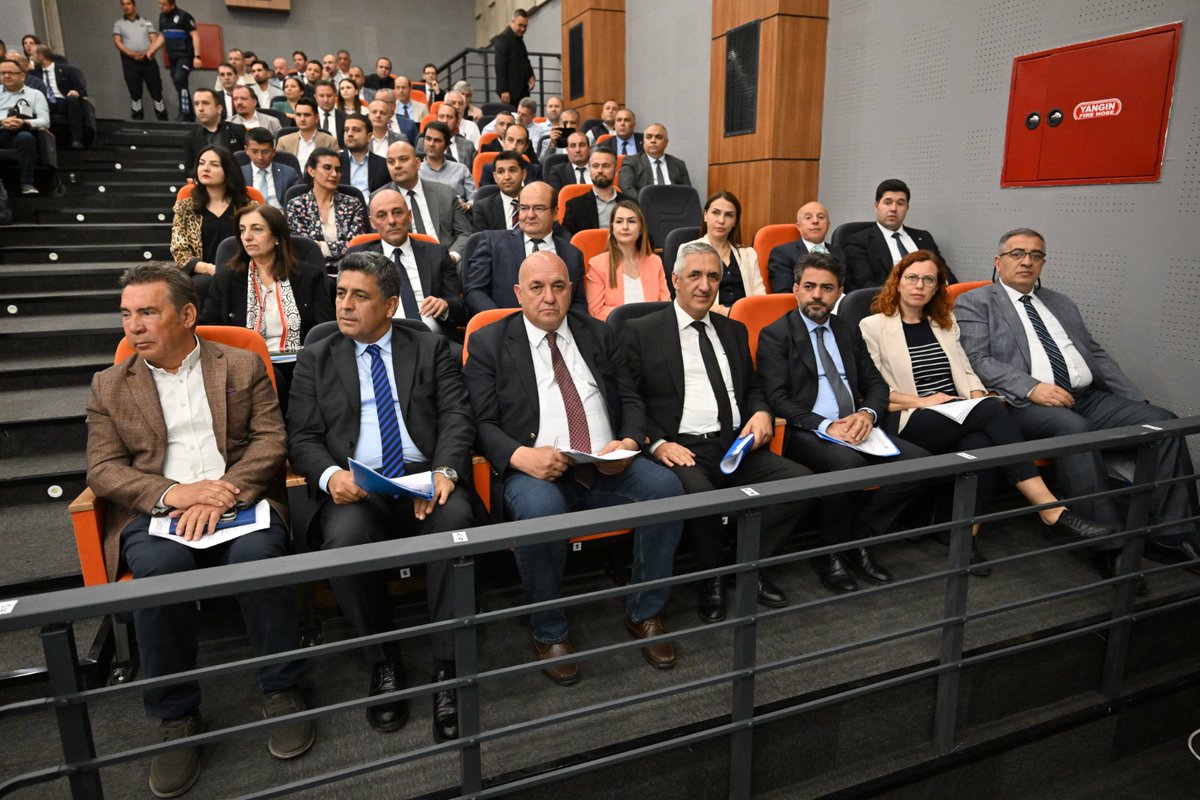 Manisa'da Su Fiyatlarına Düşük Seviye Desteği: Su Fiyatı 1 TL'ye Düşürüldü