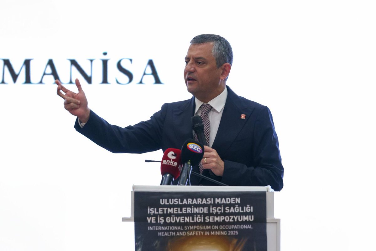 CHP'li Başevirgen ve Özel, Soma'da İşçi Sağlığı ve Güvenliği Sempozyumuna Katıldı