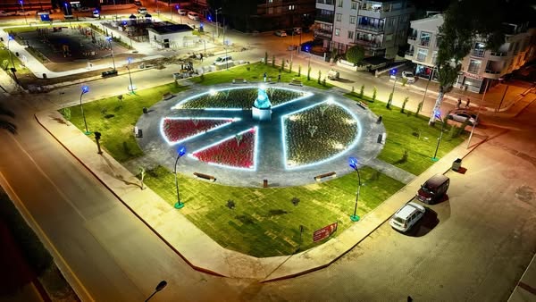 Didim'de Yeni Parklar Gece Hayatına Işık Katacak