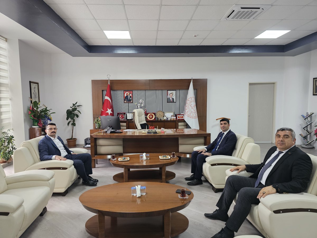 Kaymakamlar, Afyonkarahisar İl Milli Eğitim Müdürü'nü Ziyaret Etti