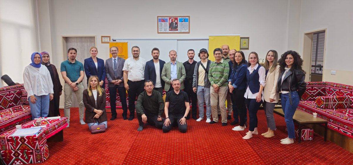 Afyonkarahisar Öğretmen Akademileri Müzik Akademisi Etkinlikleri Sürüyor