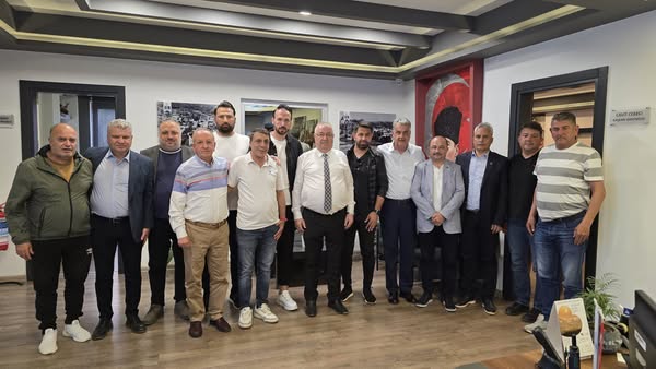 Edremitspor, Sezon Değerlendirmesi ve Gelecek Planları İçin Toplantı Yaptı