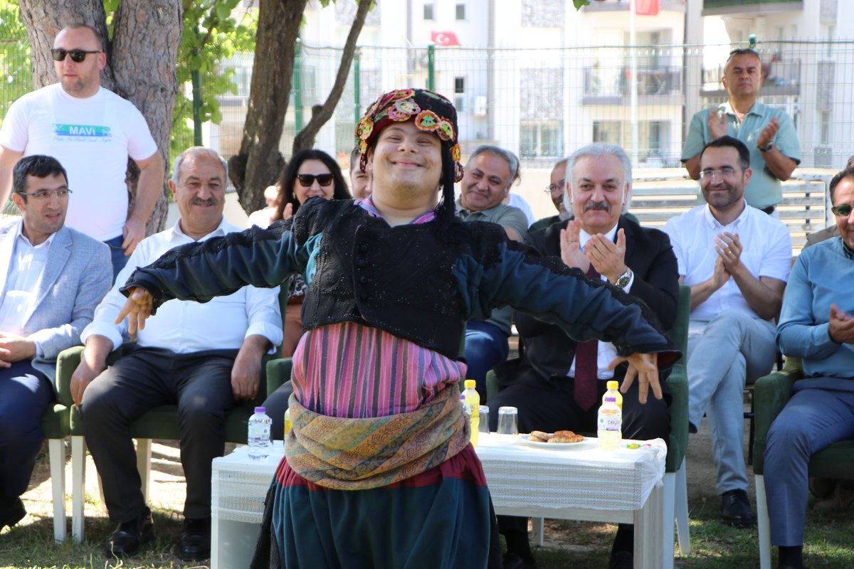 Söke Kaymakamı Tübitak Bilim Fuarı'na Katıldı
