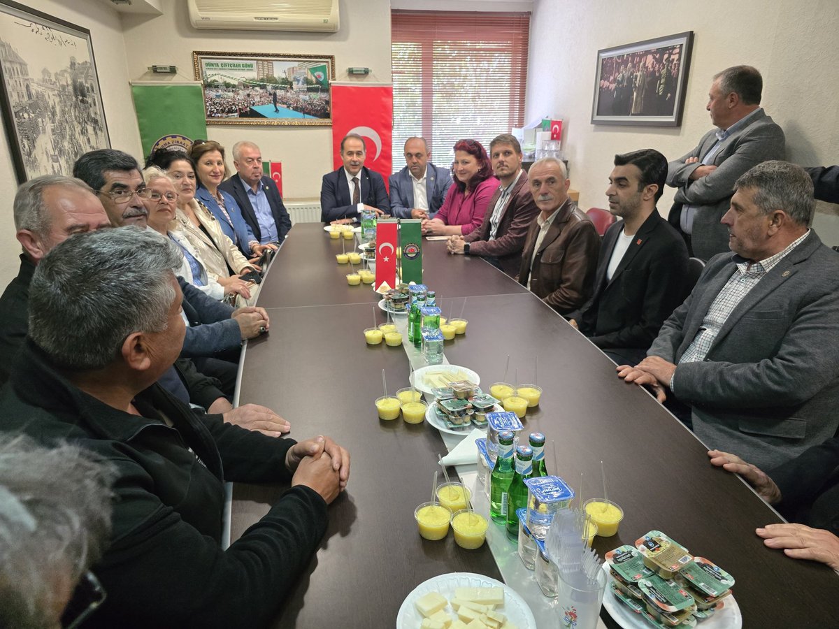 Bandırma Kaymakamı, Dünya Çiftçiler Günü Etkinliğine Katıldı