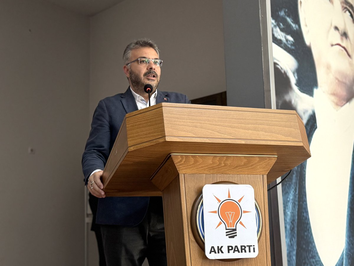 AK Parti Efeler İlçe Danışma Meclisi Toplantısı Birlik ve Beraberlik Mesajı Verdi