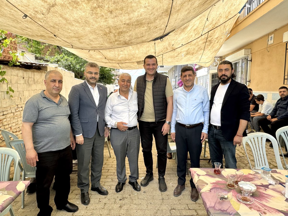 AK Parti'li Özmen, Pehlivan ve Subaşı, Efeler'de Düğün Merasimine Katıldı