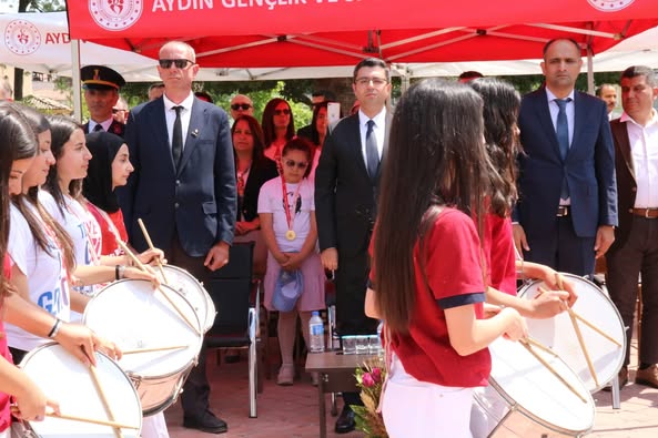 Yenipazar'da 19 Mayıs Atatürk'ü Anma, Gençlik ve Spor Bayramı Coşkuyla Kutlandı