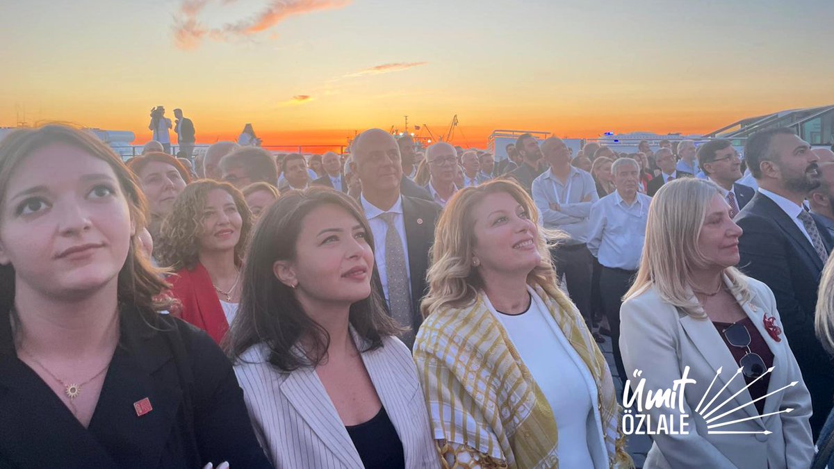 İyi Parti Milletvekili Özlale, İzmir'de 