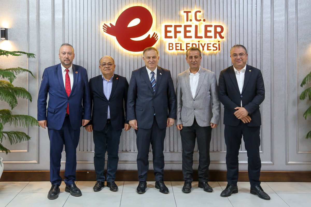CHP Heyeti Efeler Belediye Başkanı Yetişkin'i Ziyaret Etti