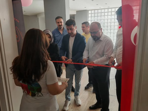 Nazilli Anadolu Lisesi Öğrencileri Resim Sergisiyle Sanatseverlerle Buluştu