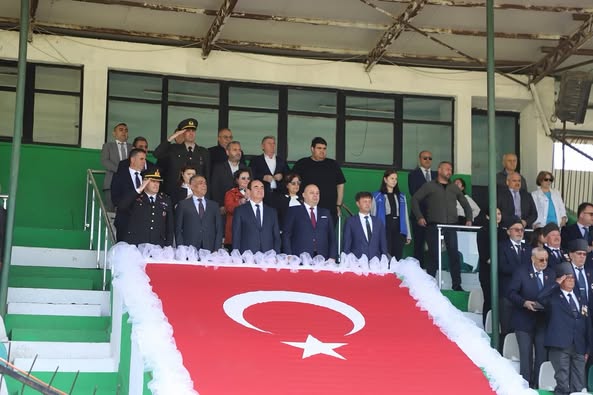 Gönen'de 19 Mayıs Atatürk'ü Anma, Gençlik ve Spor Bayramı Coşkuyla Kutlandı