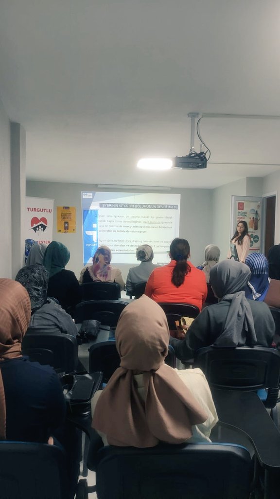 Manisa İŞKUR Turgutlu'da Aile Destek Merkezi'nde İş Hayatı Semineri Düzenlendi