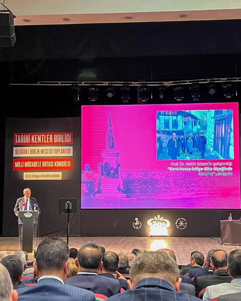 Kuşadası Belediyesi Temsilcisi Tarihi Kentler Birliği Meclis Toplantısı'nda